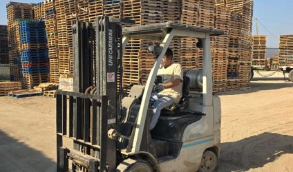 Turlock Pallets Forklift